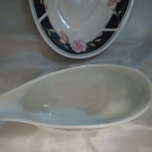 Meiwa mew8 gravy boat bowl and plate pink flowers on black band smooth - Picture 8 of 8